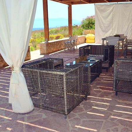 Belvedere Private Luxury Beach Villa Chalki Town Quarto foto