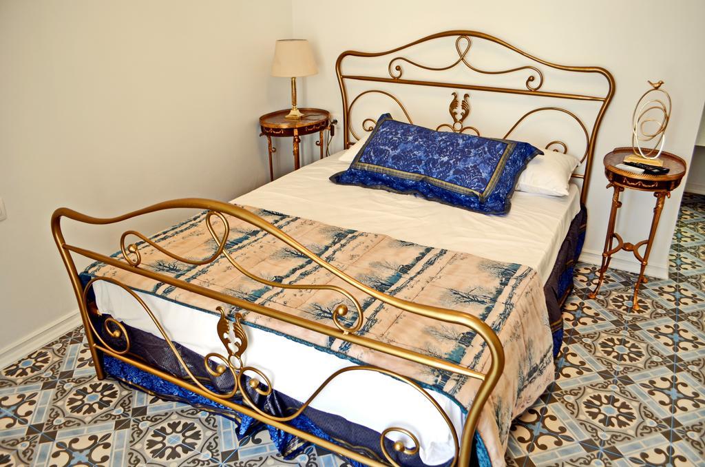 Belvedere Private Luxury Beach Villa Chalki Town Quarto foto